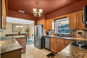 3032 FOUNTAINHEAD DRIVE, LARGO, FL 33770 Sold 12/20/24