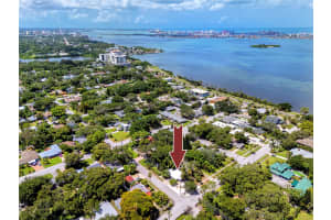 1049 MARINE STREET, CLEARWATER, FL 33755 Sold 01/24/25