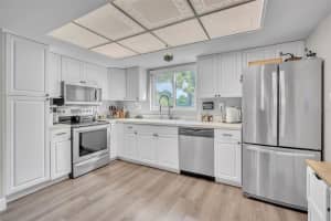 780 VILLAGE DRIVE, ST PETERSBURG, FL 33716 Sold 10/23/24