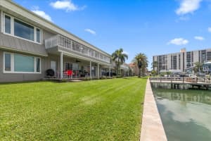 400 LARBOARD WAY, CLEARWATER BEACH, FL 33767 - MLS#MFRU8251625