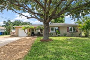 2301 38TH STREET, SAINT PETERSBURG, FL 33713 Sold 10/25/24