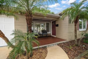 2301 38TH STREET, SAINT PETERSBURG, FL 33713 Sold 10/25/24