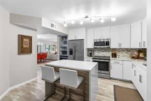433 SPRING LAKES BOULEVARD, BRADENTON, FL 34210 Sold 09/16/24