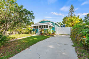 5135 5TH AVENUE, SAINT PETERSBURG, FL 33710 Sold 11/25/24