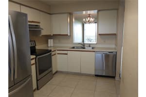 900 COVE CAY DRIVE, CLEARWATER, FL 33760 Sold 01/13/25