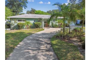 451 PINELLAS WAY, SAINT PETERSBURG, FL 33707 Sold 11/01/24