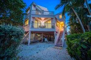 20051 GULF BOULEVARD, INDIAN SHORES, FL 33785 - MLS#MFRU8252027