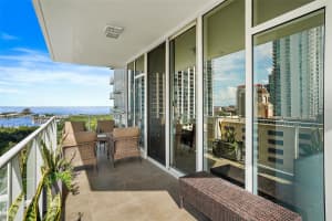 175 1ST STREET, ST PETERSBURG, FL 33701 Sold 11/18/24