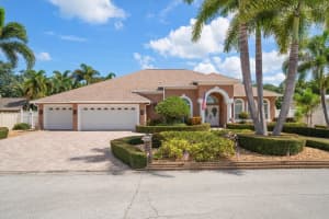 3069 SUNSET BOULEVARD, BELLEAIR BLUFFS, FL 33770 Sold 10/23/24