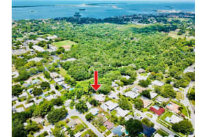 941 MCLEAN STREET, DUNEDIN, FL 34698 Sold 10/23/24
