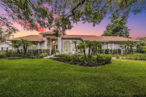 3561 SHORELINE CIRCLE, PALM HARBOR, FL 34684 Sold 11/06/24
