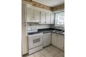 3979 35TH WAY, SAINT PETERSBURG, FL 33711 Sold 11/25/24