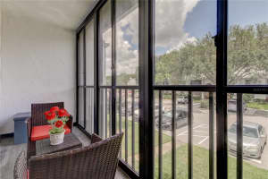 1261 PINE RIDGE CIRCLE, TARPON SPRINGS, FL 34688 Sold 10/29/24
