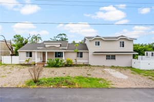 651 Jungle Queen Way, LONGBOAT KEY
