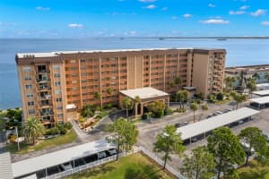 9 HAIG PLACE, DUNEDIN, FL 34698 Sold 02/27/25