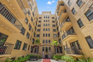 130 4TH AVENUE, SAINT PETERSBURG, FL 33701 Sold 09/25/24