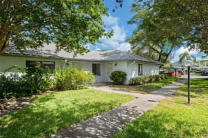 2713 COUNTRYSIDE BOULEVARD, CLEARWATER, FL 33761 Sold 09/25/24