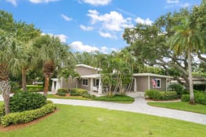 1 BLUFF VIEW DRIVE, BELLEAIR, FL 33756 Sold 10/23/24