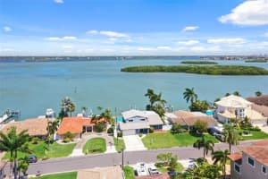 525 JOHNS PASS AVENUE, MADEIRA BEACH, FL 33708 Sold 12/13/24