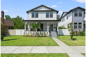 2735 BAYSIDE DRIVE, SAINT PETERSBURG, FL 33705 Sold 01/24/25