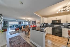 7300 SUN ISLAND DRIVE, SOUTH PASADENA, FL 33707 Sold 03/28/25