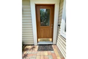 9925 56TH WAY, PINELLAS PARK, FL 33782 Sold 10/16/24