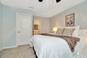5144 BAY ISLE CIRCLE, CLEARWATER, FL 33760 Sold 10/29/24