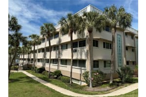 100 BLUFF VIEW DRIVE, BELLEAIR BLUFFS, FL 33770 Sold 06/27/25