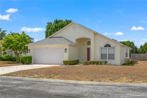 160 OSPREY HEIGHTS DRIVE, WINTER HAVEN, FL 33880 Sold 12/11/24