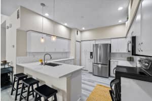 284 HEMINGWAY DRIVE, OLDSMAR, FL 34677 Sold 12/20/24