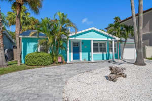 866 LANTANA AVENUE, CLEARWATER BEACH, FL 33767 Sold 10/30/24