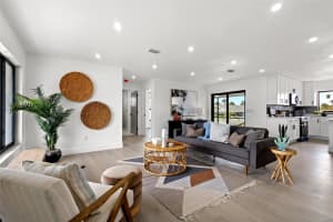 6510 ABACO DRIVE, APOLLO BEACH, FL 33572 Sold 03/03/25