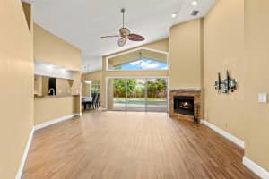 781 LIVE OAK AVENUE, SAINT PETERSBURG, FL 33703 Sold 09/23/24