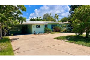 619 62ND AVENUE, SAINT PETERSBURG, FL 33705 Sold 12/04/24