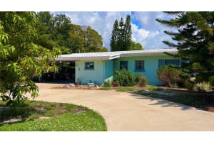 619 62ND AVENUE, SAINT PETERSBURG, FL 33705 Sold 12/04/24