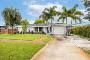 5950 33RD AVENUE, SAINT PETERSBURG, FL 33710 Sold 09/30/24
