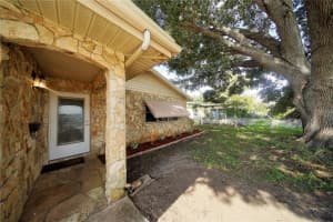 824 62nd Ave Ne, ST PETERSBURG