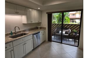 643 FAIRMONT AVENUE, SAFETY HARBOR, FL 34695 Sold 03/19/25
