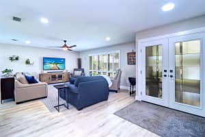 13198 LINDEN PLACE DRIVE, SEMINOLE, FL 33776 Sold 09/18/24