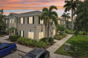 257 CAPE HARBOUR LOOP, BRADENTON, FL 34212 Sold 11/07/24