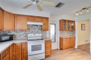 646 MAGNOLIA STREET, DUNEDIN, FL 34698 Sold 12/27/24
