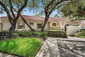 562 ANDORRA CIRCLE, SAINT PETERSBURG, FL 33703 Sold 10/25/24