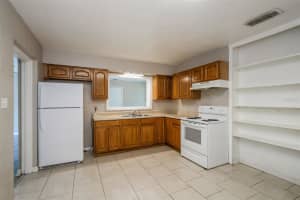 2006 HANNA AVENUE, TAMPA, FL 33610 Sold 11/29/24