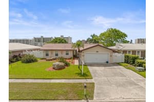 10434 SOVEREIGN DRIVE, LARGO, FL 33774 Sold 04/23/25