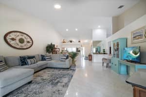 2547 ESTANCIA BOULEVARD, CLEARWATER, FL 33761 Sold 09/24/24