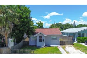 3246 QUEEN STREET, ST PETERSBURG, FL 33713 Sold 10/18/24