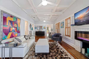 407 10TH AVENUE, SAINT PETERSBURG, FL 33701 Sold 04/22/25