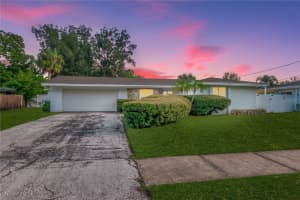 102 SHORE DRIVE, OLDSMAR, FL 34677 Sold 05/12/25