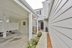 9354 WESTLINKS TERRACE, SEMINOLE, FL 33777 Sold 11/01/24