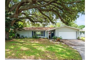 1943 JEFFORDS STREET, CLEARWATER, FL 33764 Sold 05/09/25